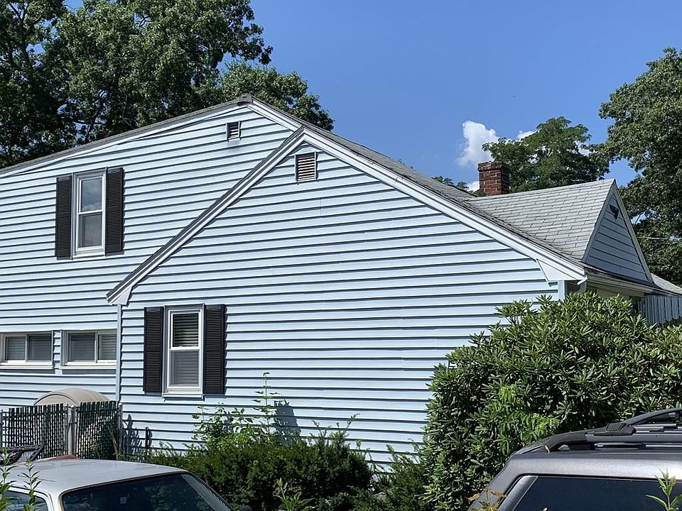 2nd image of 413 E Ashland St