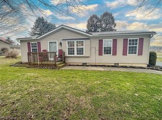 12812 Emerson Rd, Apple Creek, OH 44606
