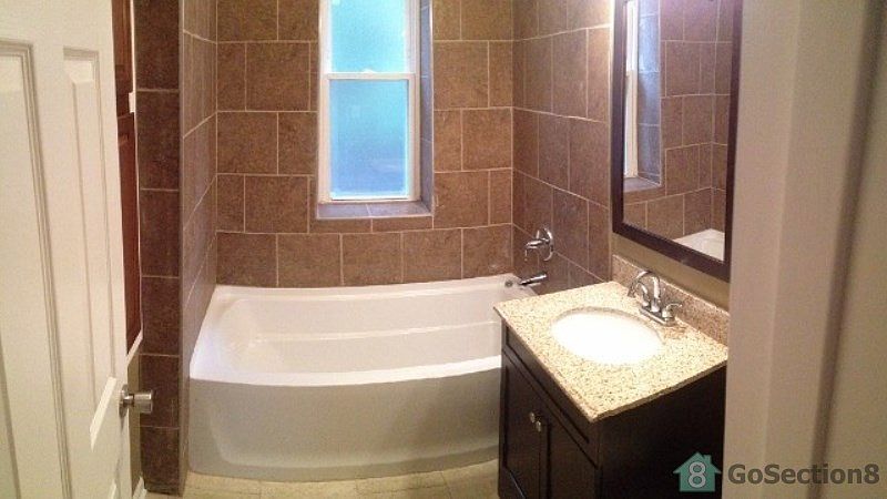 2nd image of 6500 S Drexel Ave APT 1