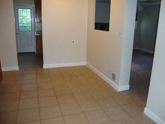 3rd image of 22940 N Brookside Dr