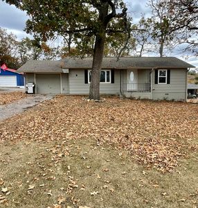 8 Golden Drive, Kimberling City, MO, 65686