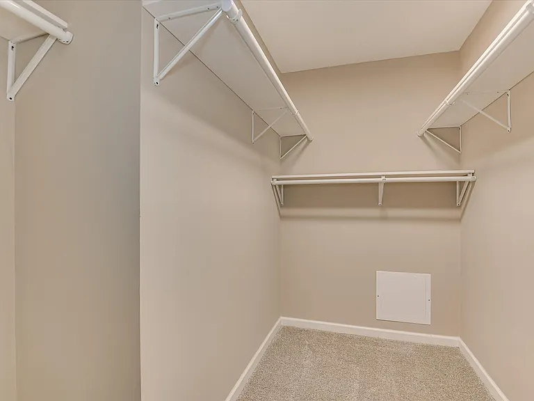 100 Kelly Dr SW — Photo 25