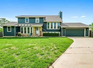 4644 N Farmstead Ct, Wichita, KS 67220