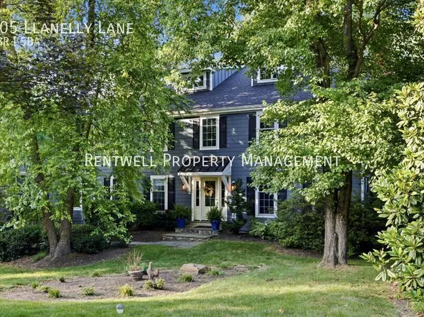 805 Llanelly Ln, Berwyn, PA 19312