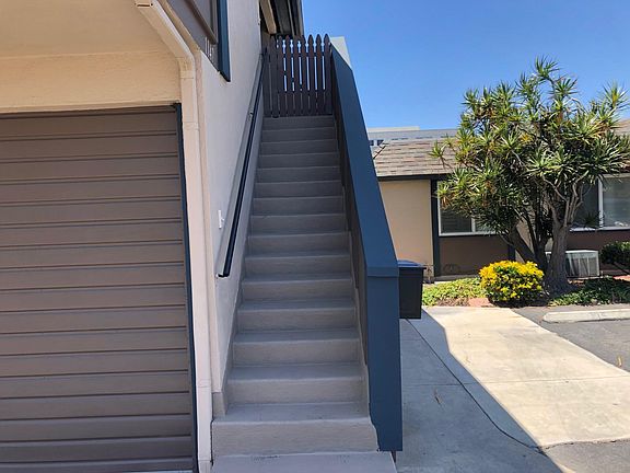 3rd image of 1147 S Dover Cir #29R