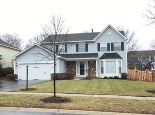 66 Jefferson Ln, Cary, IL 60013