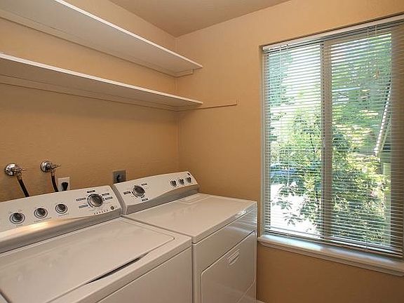 2nd image of 14500 NE Redmond Way #D-23