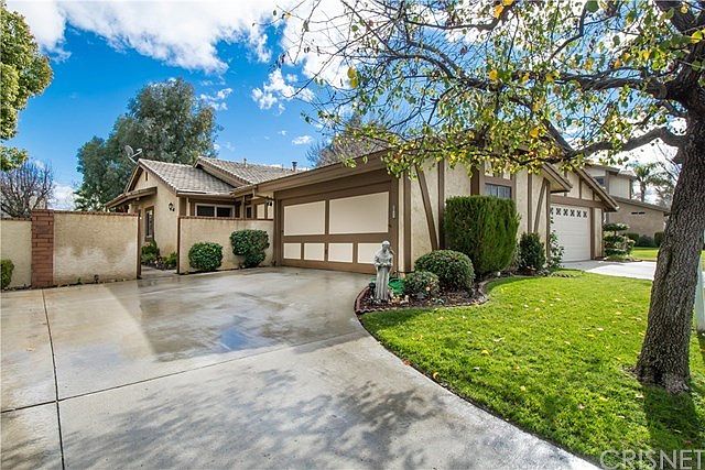1st image of 25940 Pueblo Dr