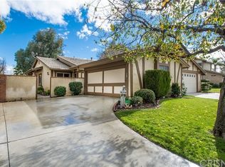 25940 Pueblo Dr, Santa Clarita, CA 91355