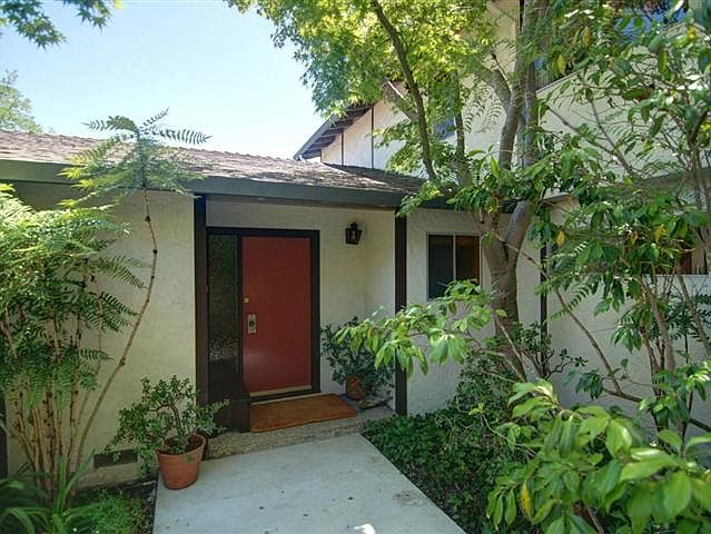 1st image of 761 Mayfield Ave