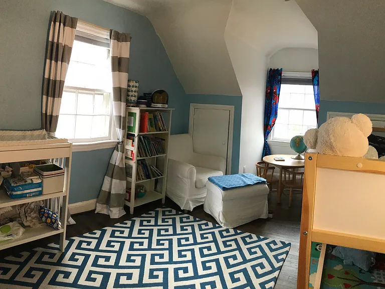 upstairs bedroom 1