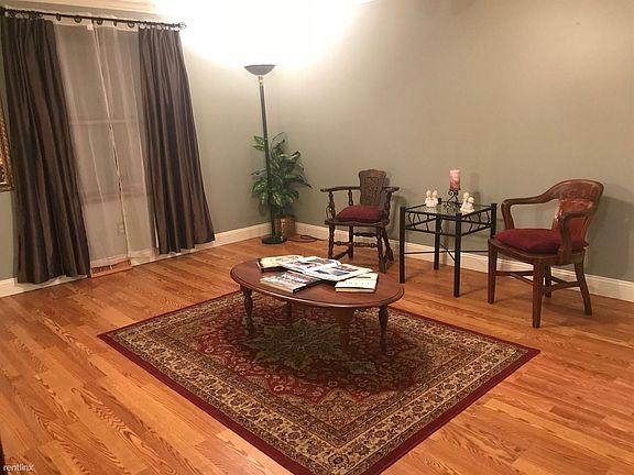 Living room 1