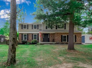 3 Willowbrook Dr, Orchard Park, NY 14127