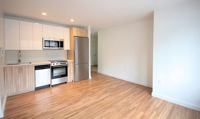 Rented by MNS | media 3