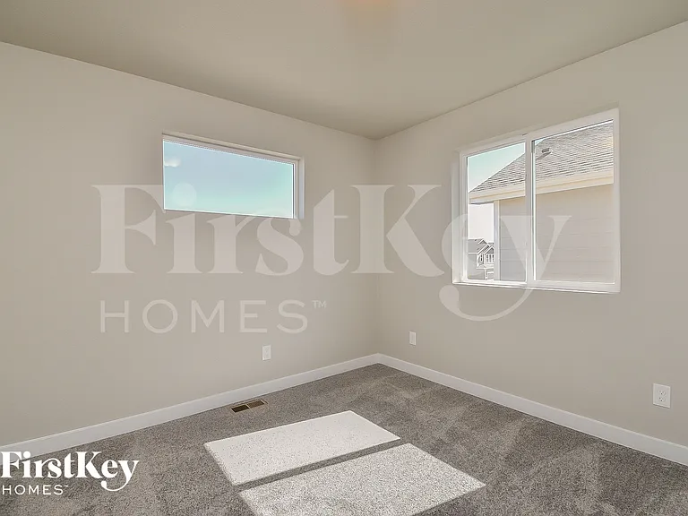 10503 Horton Dr — Photo 12