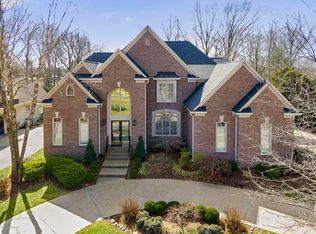 6408 Innisbrook Dr, Prospect, KY 40059
