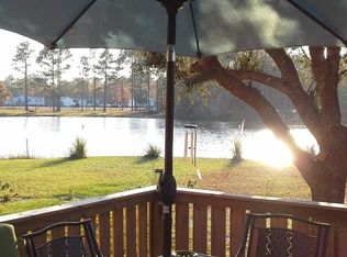 1050 Myrtle Ln, Southport, NC 28461