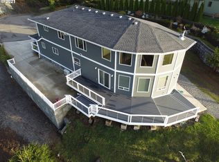 29693 Bear Mountain Rd, Gold Beach, OR 97444