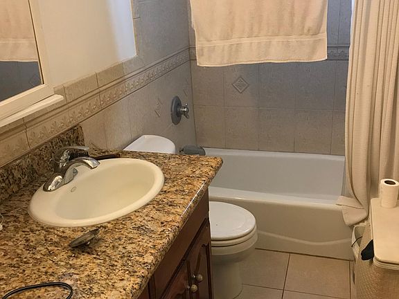 4th image of 2108 Hendricks Ave
