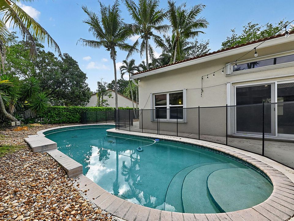 1st image of 4475 NW 64th Street