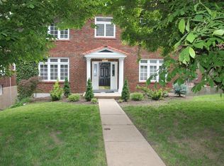 7036 Forsyth Blvd APT 1W, Saint Louis, MO 63105