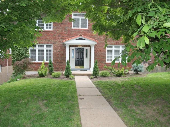 7036 Forsyth Blvd APT 1W, Saint Louis, MO 63105