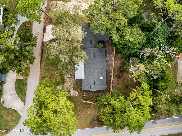 4308 Worth Dr E — Photo 22