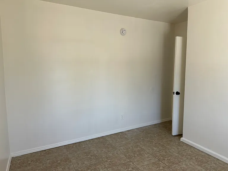 5814 Quinn St — Photo 2