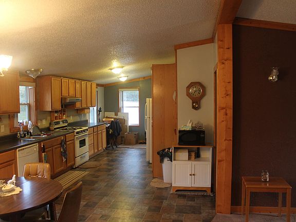 3rd image of 1611 S Horseshoe Trl