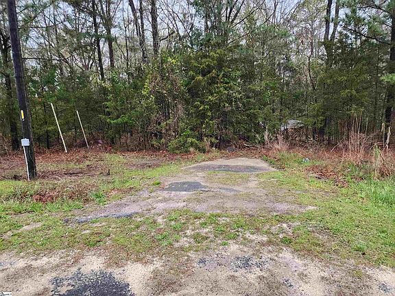 2nd image of 91 Rest Rd