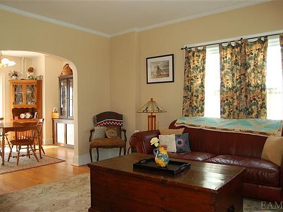5th image of 73 Penfield Ave