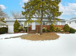 53 W 17th St, Deer Park, NY 11729