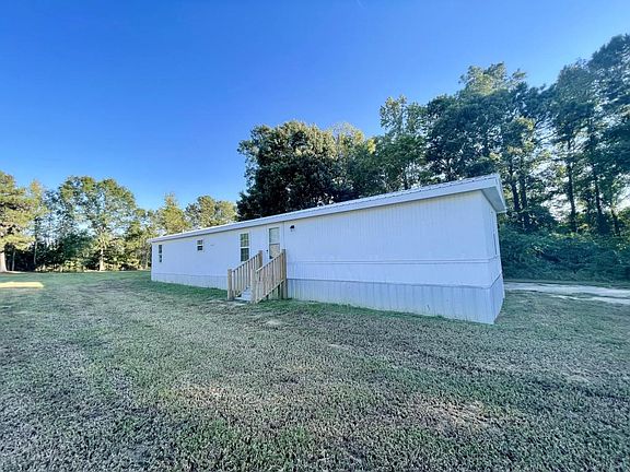 3rd image of 92 Knox Dr