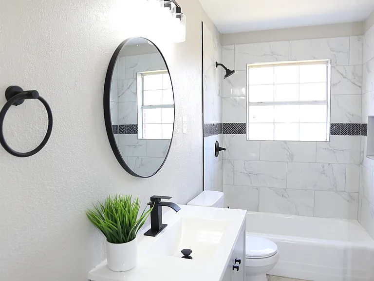 2913 Santa Rosa Ave — Photo 22