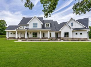 247 Silver Lakes Dr, Sunset, TX 76270
