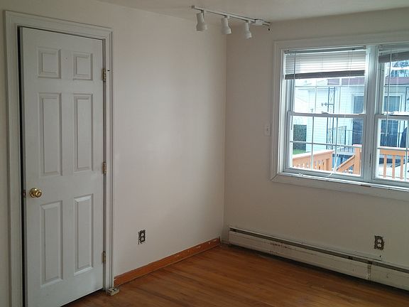 5th image of 119 Joy Lane # Fl 1ST
