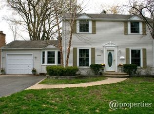 2029 Linneman St, Glenview, IL
