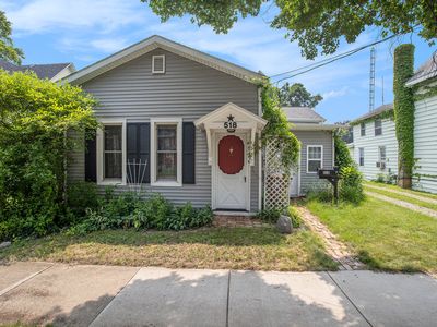 518 E Michigan Ave, Marshall, MI, 49068