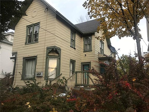 2nd image of 114 Stowe St
