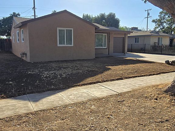2nd image of 4546 N Fresno St