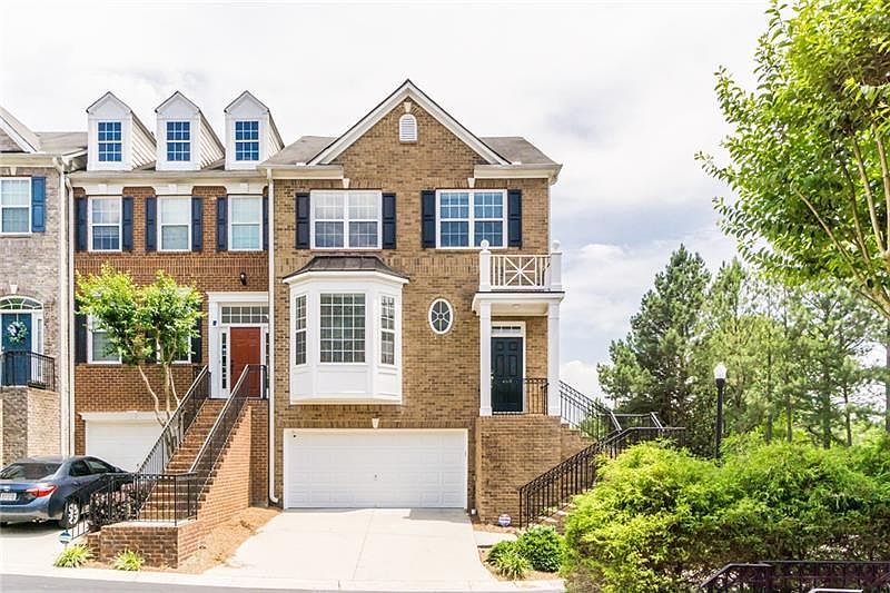 1st image of 460 Tioram Ln SE