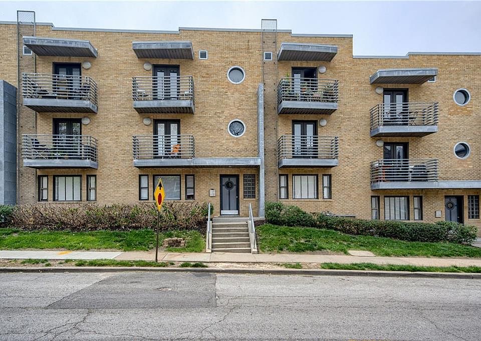 1st image of 4532 Broadway Blvd Unit 2N