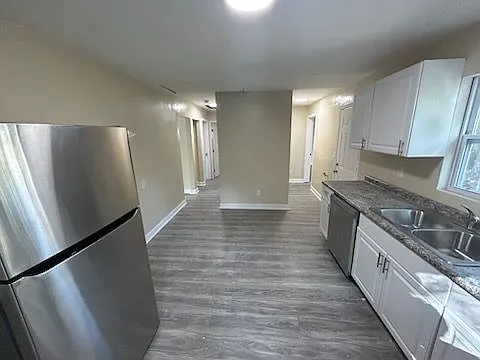 1231 Maple Ave — Photo 5