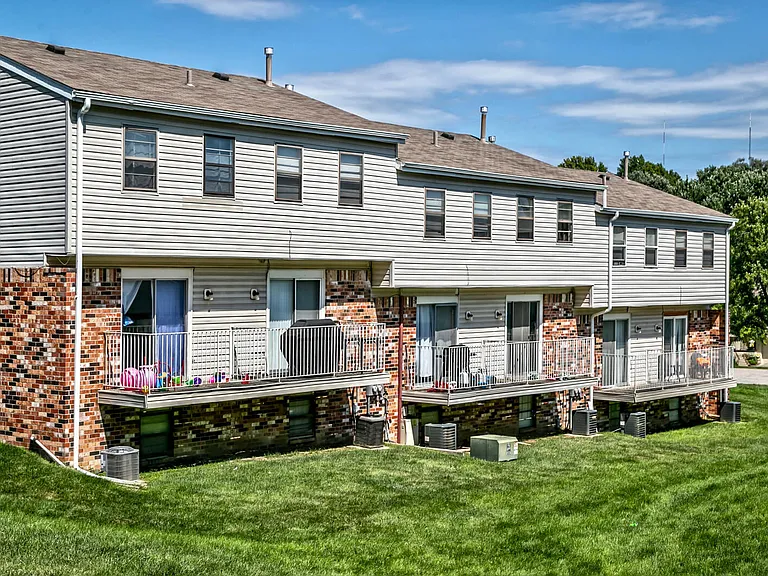 Terrace Garden Townhomes — Photo 17