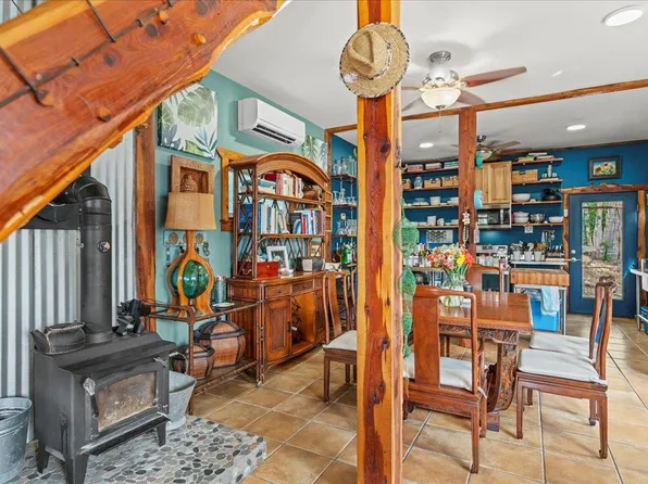 16933 Ranch House Rd #B, Wimberley, TX 78676