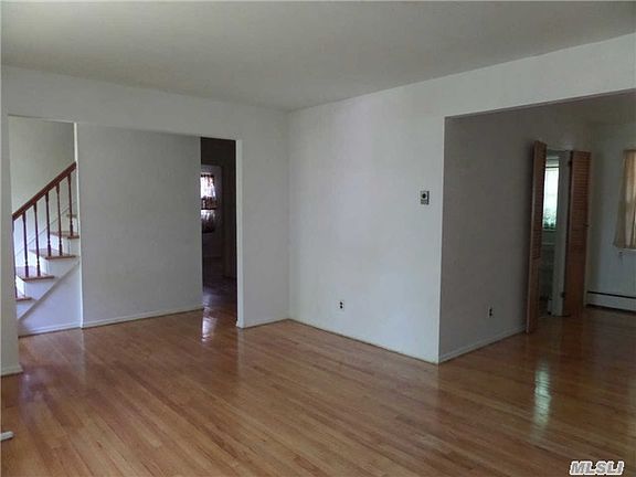 3rd image of 41 Corlett Pl