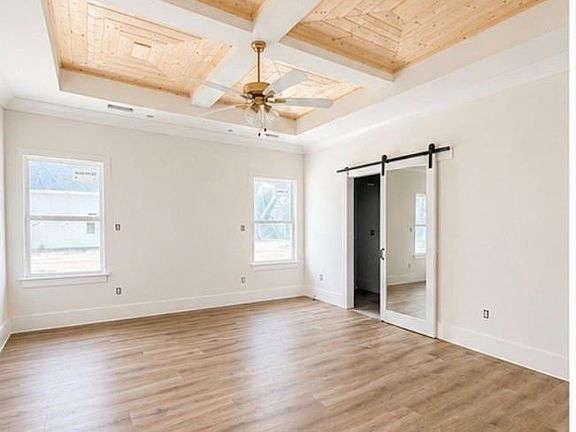 2nd image of 35395 Melody Ln