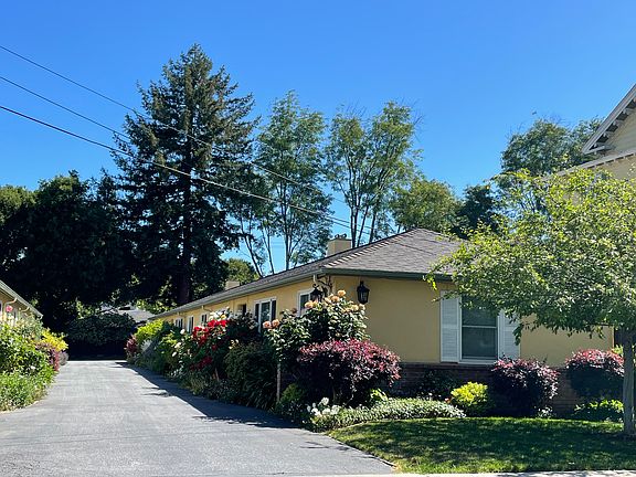 2nd image of 1044 Noel Dr #1