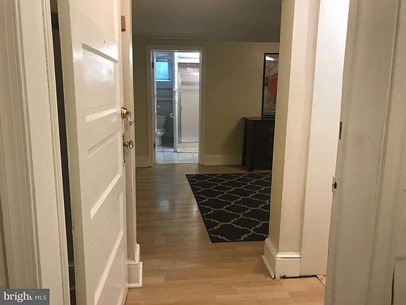 4th image of 710 22nd St S APT 5