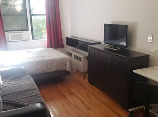 311 W 29th St APT 2B, New York, NY 10001